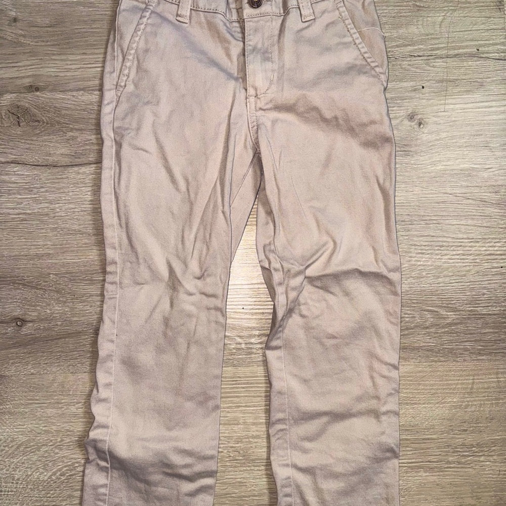 Izod Tan Casual Bottoms with Relaxed Fit